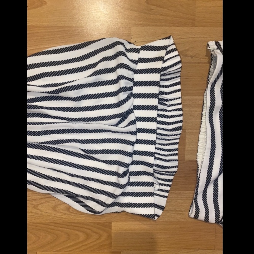 Arden B Black White Stripe Two Piece Set Halter Top Wide Leg Pants Small Y2K - Picture 2 of 11